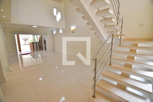 Casa de Condomínio à venda com 4 quartos, 253m² em Vila Hollândia, Campinas