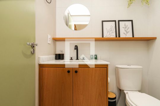 Banheiro de apartamento à venda com 1 quarto, 28m² em Brooklin Paulista, São Paulo