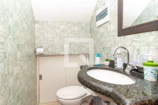 Lavabo de casa à venda com 3 quartos, 112m² em Vila Carlos de Campos, São Paulo