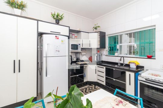 Cozinha de casa à venda com 3 quartos, 112m² em Vila Carlos de Campos, São Paulo