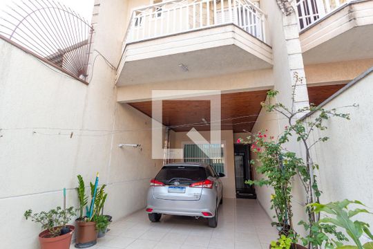 Garagem de casa à venda com 3 quartos, 112m² em Vila Carlos de Campos, São Paulo