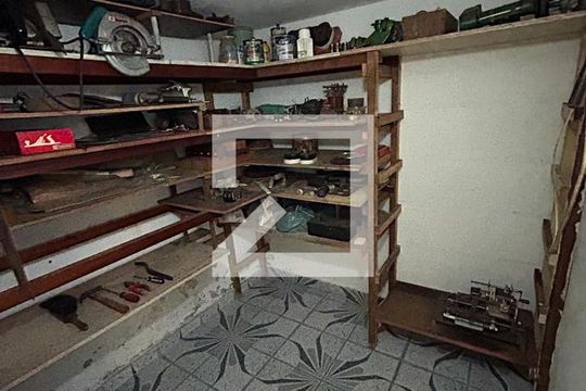 Oficina de casa à venda com 3 quartos, 250m² em Vila Romana, São Paulo