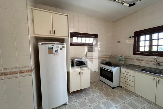 Cozinha de casa à venda com 3 quartos, 250m² em Vila Romana, São Paulo