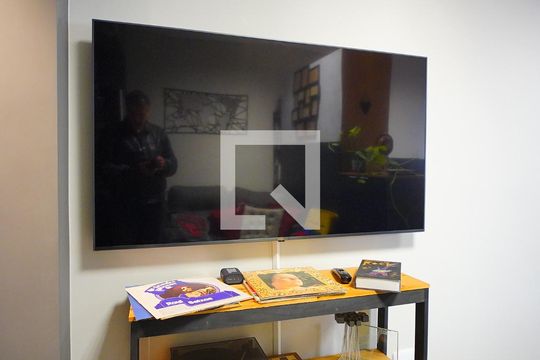 Sala de kitnet/studio para alugar com 1 quarto, 35m² em Centro, Florianópolis