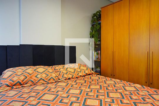Quarto de kitnet/studio para alugar com 1 quarto, 35m² em Centro, Florianópolis