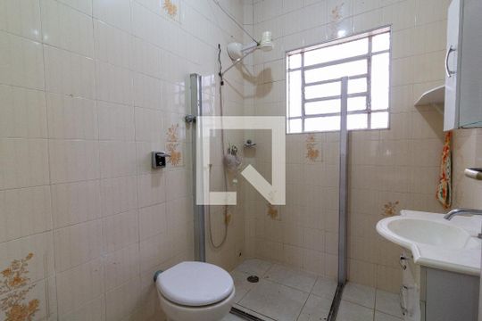 Banheiro Social  de casa para alugar com 2 quartos, 320m² em Brooklin Paulista, São Paulo