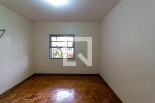 Quarto 1 de casa para alugar com 2 quartos, 320m² em Brooklin Paulista, São Paulo