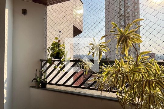 Varanda de apartamento à venda com 3 quartos, 100m² em Vila Alexandria, São Paulo