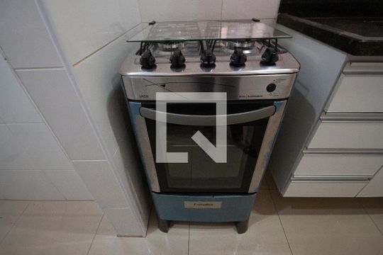 Cozinha de apartamento para alugar com 1 quarto, 34m² em Nova Aliança, Ribeirão Preto