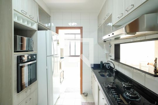 Cozinha de apartamento à venda com 2 quartos, 94m² em Vila Mussolini, São Bernardo do Campo