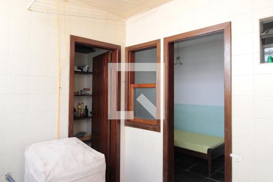 Area de Serviço de casa à venda com 5 quartos, 1000m² em Santa Amelia, Belo Horizonte