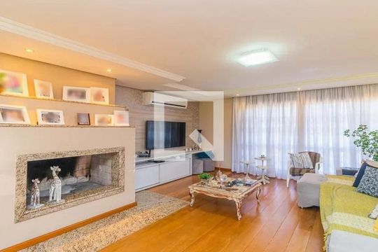 Sala de casa à venda com 3 quartos, 341m² em Cristo Rei, São Leopoldo
