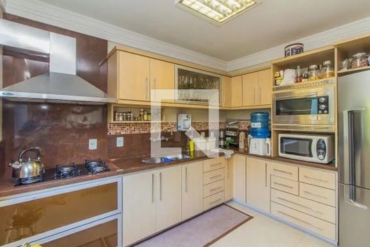 Cozinha de casa à venda com 3 quartos, 500m² em Cristo Rei, São Leopoldo