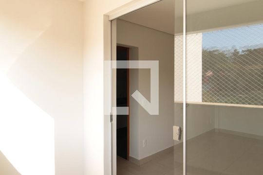 Varanda da Sala de apartamento à venda com 3 quartos, 80m² em Serrano, Belo Horizonte
