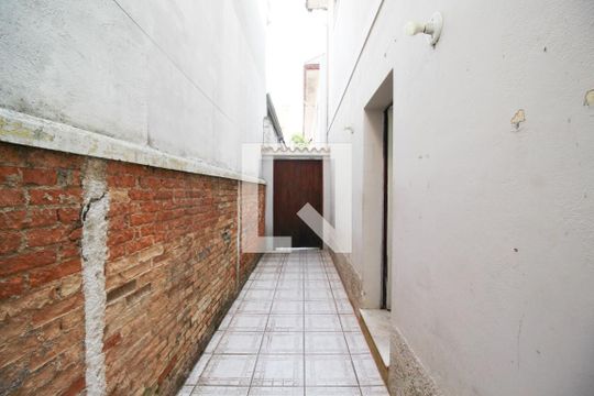 Quintal de casa para alugar com 3 quartos, 177m² em Indianópolis, São Paulo