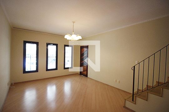 Casa para alugar com 3 quartos, 150m² em Jardim Brasilandia, São Bernardo do Campo