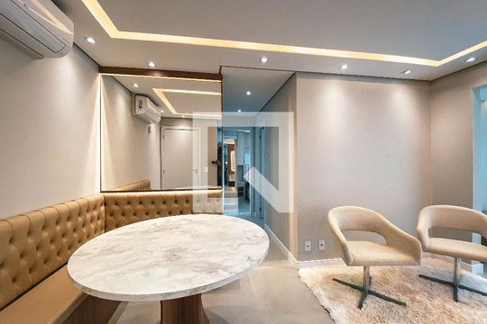 Sala de apartamento para alugar com 2 quartos, 44m² em Butantã, São Paulo