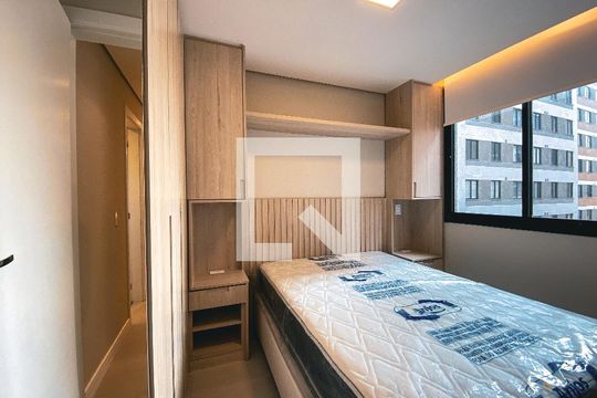 Quarto 2 de apartamento para alugar com 2 quartos, 44m² em Butantã, São Paulo