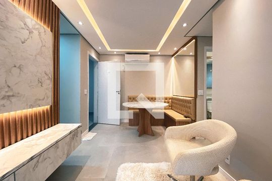 Sala de apartamento para alugar com 2 quartos, 44m² em Butantã, São Paulo