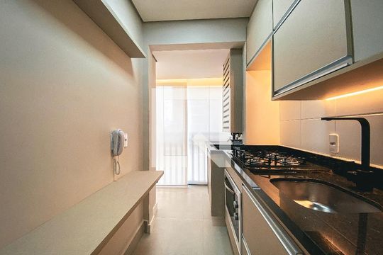 Cozinha de apartamento para alugar com 2 quartos, 44m² em Butantã, São Paulo