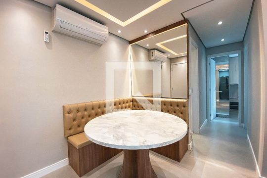 Sala de apartamento para alugar com 2 quartos, 44m² em Butantã, São Paulo