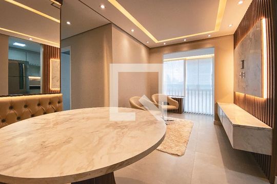 Sala de apartamento para alugar com 2 quartos, 44m² em Butantã, São Paulo