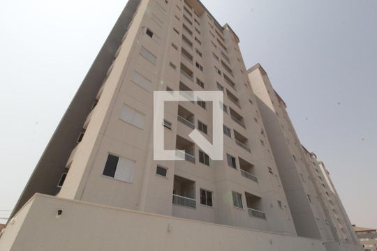 Fachada de apartamento para alugar com 2 quartos, 60m² em Morumbi, Uberlândia