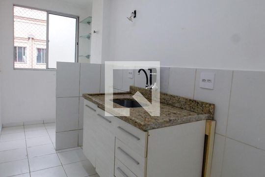 Cozinha e Área de Serviço de apartamento à venda com 2 quartos, 46m² em Jardim Paris, São Paulo