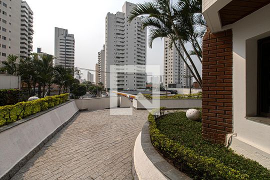 Área comum de apartamento para alugar com 1 quarto, 56m² em Aclimação, São Paulo