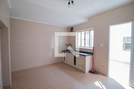 Cozinha de casa para alugar com 2 quartos, 100m² em Vila Constança, São Paulo