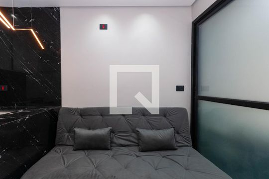 Sala de kitnet/studio para alugar com 1 quarto, 25m² em Pompeia, São Paulo