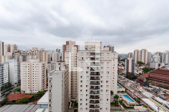 Vista de kitnet/studio para alugar com 1 quarto, 25m² em Pompeia, São Paulo