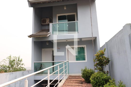 Fachada de casa para alugar com 3 quartos, 225m² em Campestre, São Leopoldo