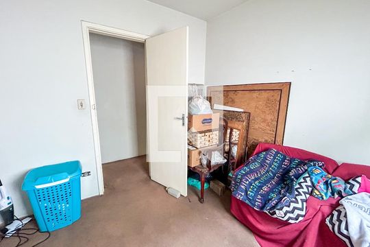 Quarto 2 de casa à venda com 3 quartos, 226m² em Jardim Cruzeiro, São Paulo