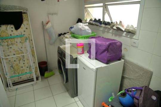 Área de Serviço de apartamento para alugar com 2 quartos, 108m² em Vila Lusitânia, São Bernardo do Campo