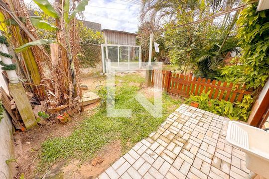 Jardim de kitnet/studio para alugar com 1 quarto, 30m² em Ingleses do Rio Vermelho, Florianópolis