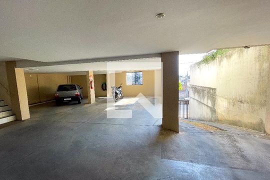 Garagem de apartamento à venda com 3 quartos, 120m² em Eldorado, Contagem