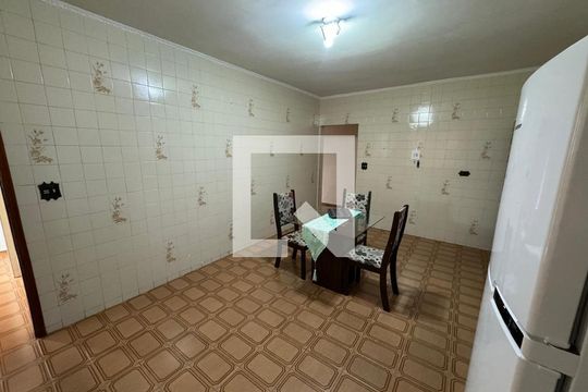 Casa 2 de casa à venda com 6 quartos, 356m² em Vila Elze, São Paulo