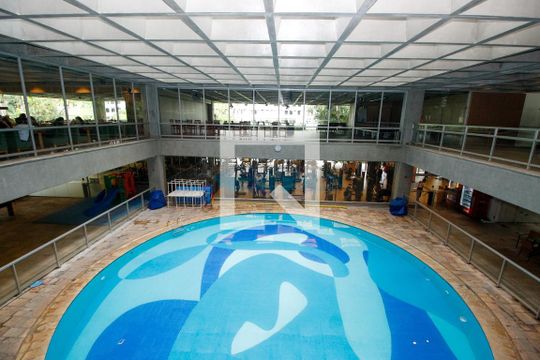 Área comum - Piscina Coberta de apartamento à venda com 4 quartos, 202m² em Vila Suzana, São Paulo