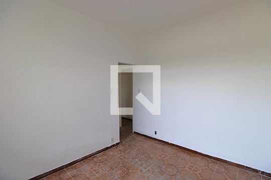 Suite de casa para alugar com 3 quartos, 100m² em Bento Ribeiro, Rio de Janeiro