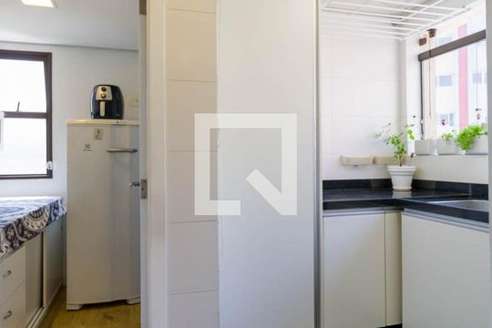 Área de serviço  de apartamento à venda com 4 quartos, 250m² em Vila Andrade, São Paulo