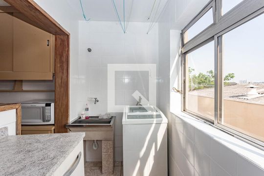 Área de Serviço de apartamento para alugar com 2 quartos, 63m² em Vila das Merces, São Paulo