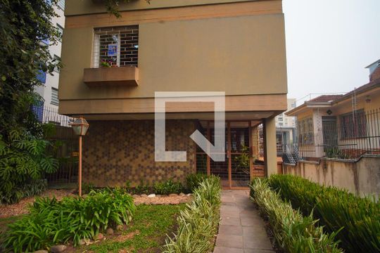 Fachada de apartamento à venda com 2 quartos, 71m² em Petrópolis, Porto Alegre