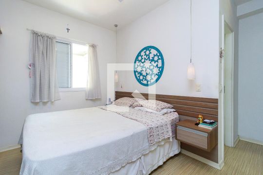Suíte de apartamento para alugar com 2 quartos, 78m² em Santo Amaro, São Paulo