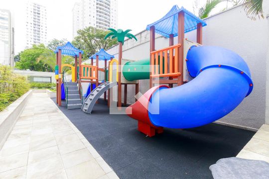 Playground de apartamento para alugar com 2 quartos, 78m² em Santo Amaro, São Paulo