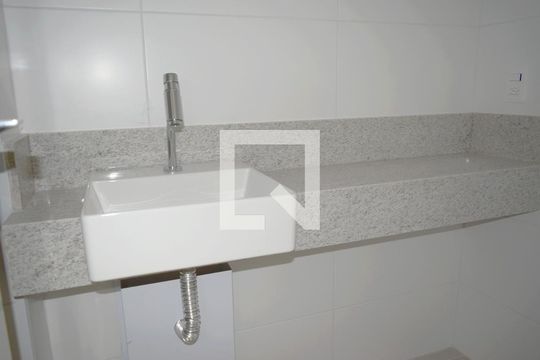 Banheiro de kitnet/studio à venda com 1 quarto, 31m² em Jardim Paulista, São Paulo