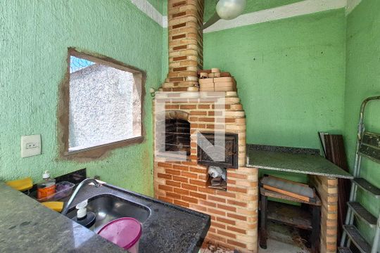Churrasqueira de casa de condomínio para alugar com 3 quartos, 118m² em Sapê, Niterói