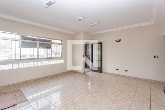 Casa para alugar com 3 quartos, 200m² em Ipiranga, São Paulo