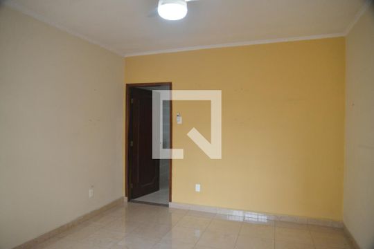Casa à venda com 2 quartos, 200m² em Vila Valparaíso, Santo André