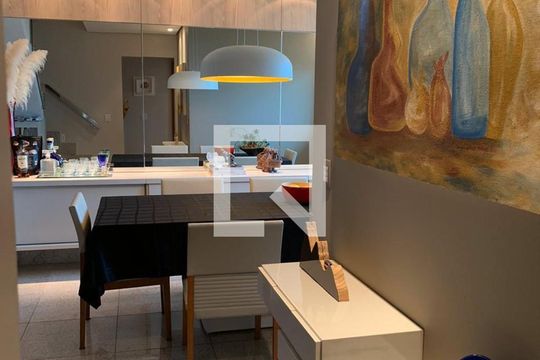 Apartamento para alugar com 2 quartos, 124m² em Belvedere, Belo Horizonte